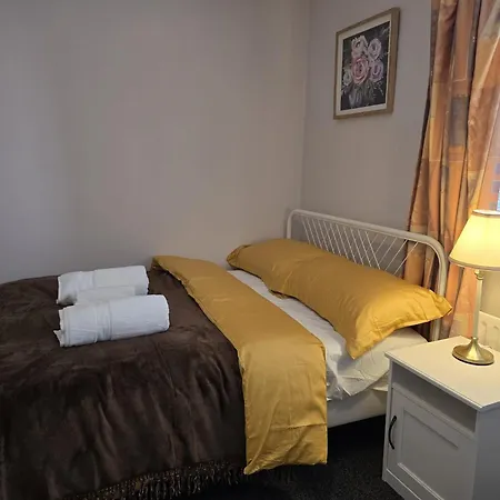 - 3 Bedroom Cosy - Sleeps Max 7 Nyaraló Dublin