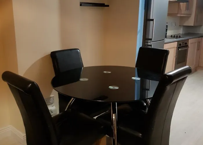 Сasa de vacaciones - 3 Bedroom Cosy - Sleeps Max 7 Dublín