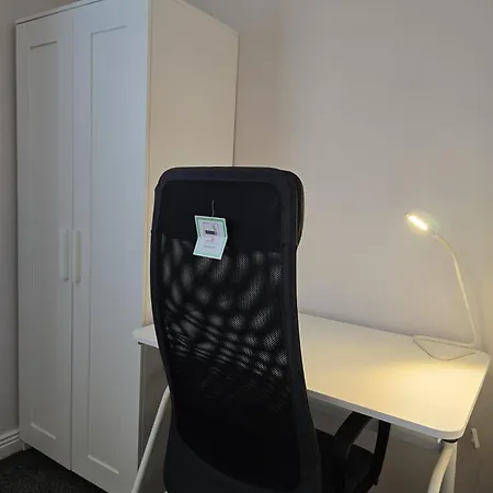 - 3 Bedroom Cosy - Sleeps Max 7 Hébergement de vacances Dublin